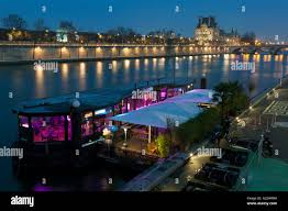 restaurant sur la seine paris