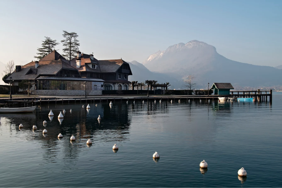 restaurant gastronomique annecy bord du lac